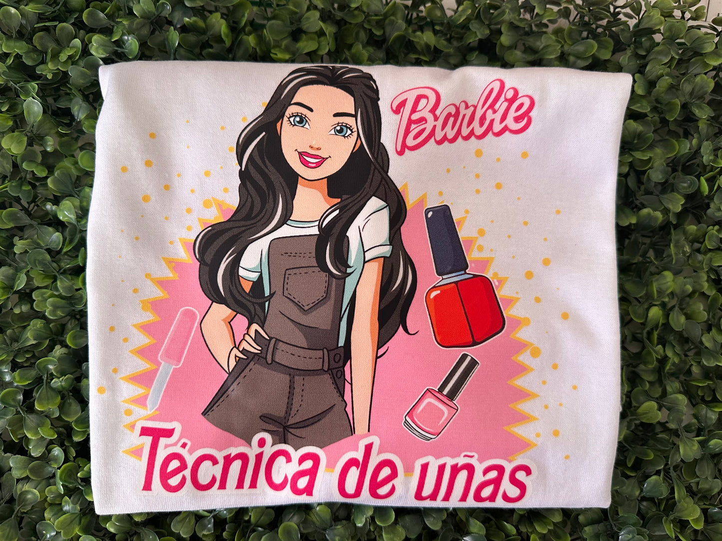 Barbie Tecnica de Uñas